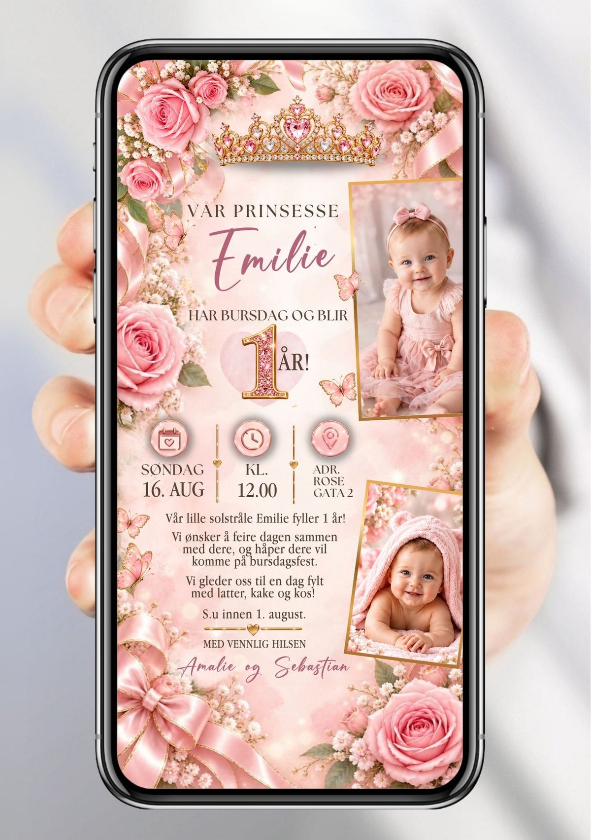 Digital bursdagsinvitasjon med babyfoto i gullramme omgitt av rosa roser, gullkrone øverst, rosa sløyfer og sommerfugler, navn i håndskrift, "Har bursdag og blir 1 år!" i gull og festdetaljer på rosa bakgrunn