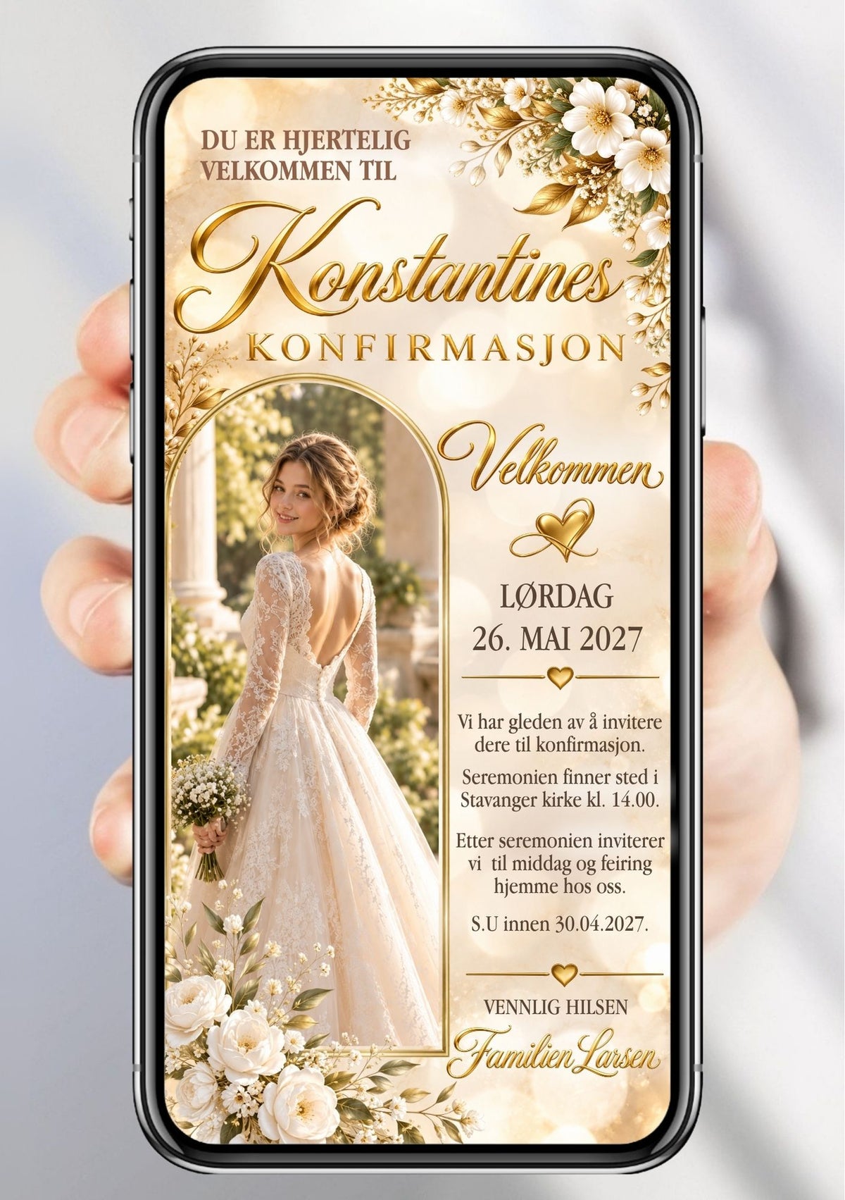 Digital konfirmasjonsinvitasjon med gullskrift, portrett og hvite blomster vist på mobil. ⠋