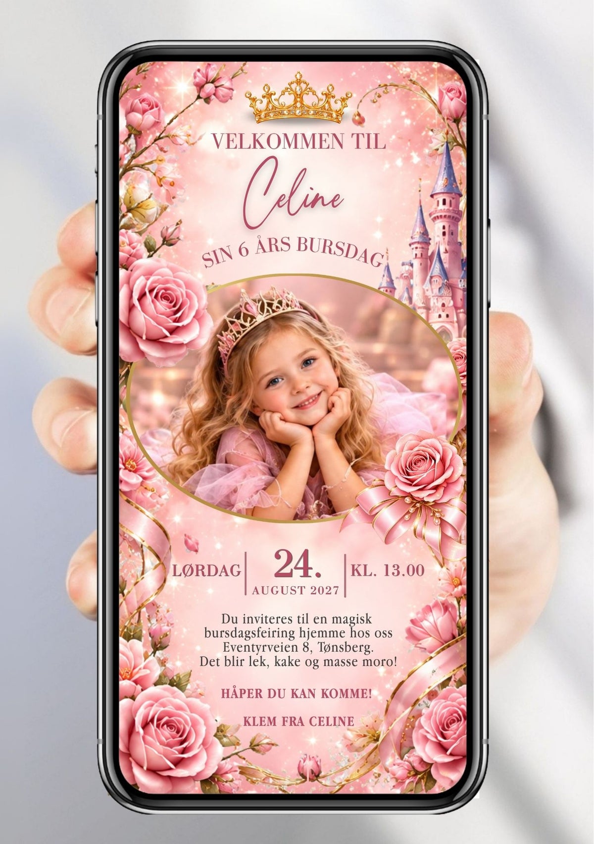 Digital bursdagsinvitasjon med barnefoto av en jente med tiara omgitt av rosa roser og prinsesseslott, med rosa og gullfargede detaljer og bursdagsinformasjon