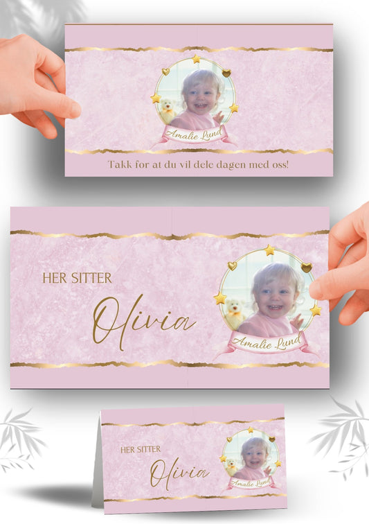 Stilrent bordkort til dåp og navnefest – profesjonell design på én dag 