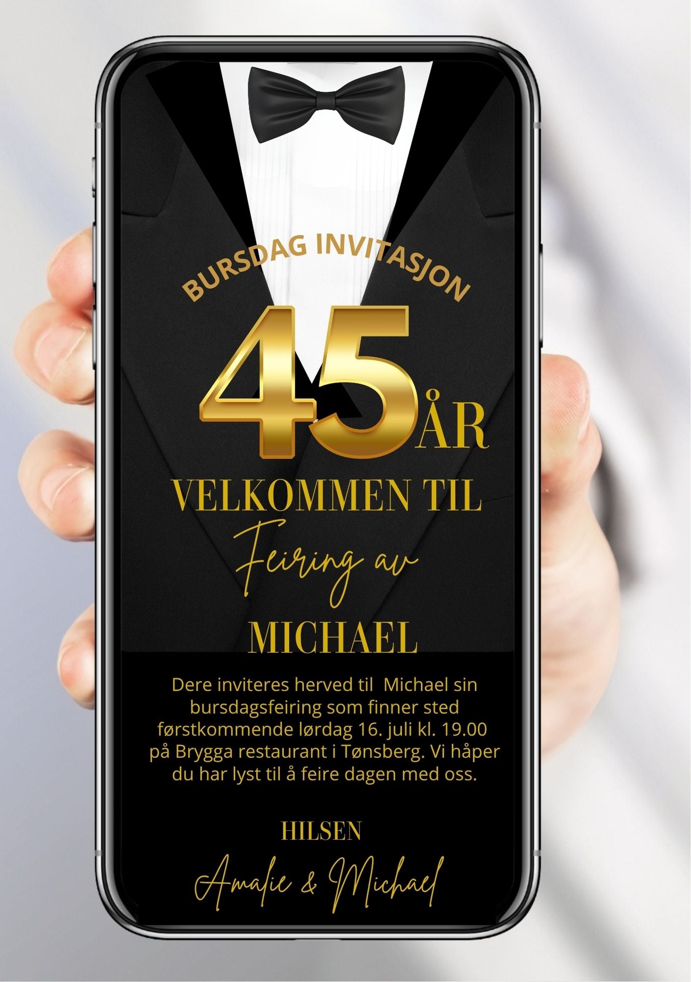 Digital bursdagsinvitasjon med smoking, butterfly og gull 45-tall, vist på mobilskjerm
