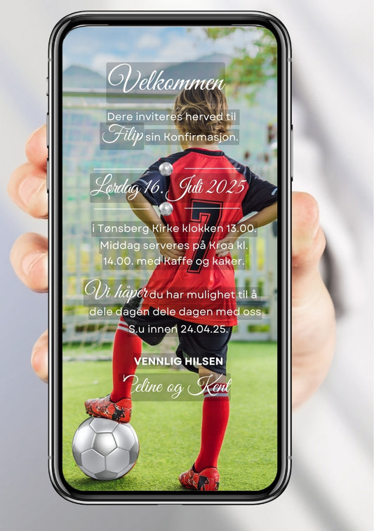 Konfirmasjonsinvitasjon fotball med bilde personlig design med ferdig tekstforslag - KISS DEKOR
