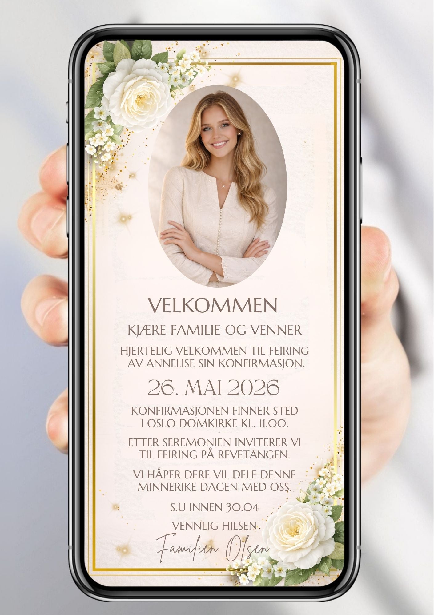 Konfirmasjonsinvitasjon med bilde fra KISS DEKOR – beige og gull-design med oval bilderamme, hvite roser og teksten "Velkommen til konfirmasjon", vist på mobilskjerm