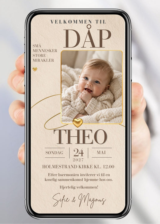 Invitasjon til dåp og navnefest med babyfoto i kvadratisk gullramme, stort "DÅP" øverst, gullhjerte, teksten "Små mennesker store mirakler", barnets navn, dato, sted og håndskriftnavn på beige bakgrunn