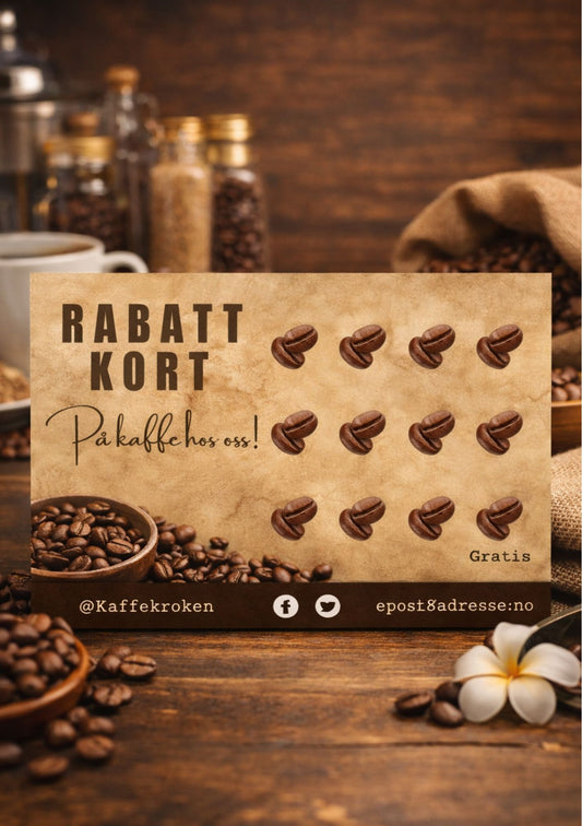 Rabattkort for kafé på trebord med kaffebønner – design for Kaffekroken med teksten Rabatt Kort På kaffe hos oss, tolv kaffebønner og gratis tolvte kaffe, i beige og brun pergamentfargepalett 