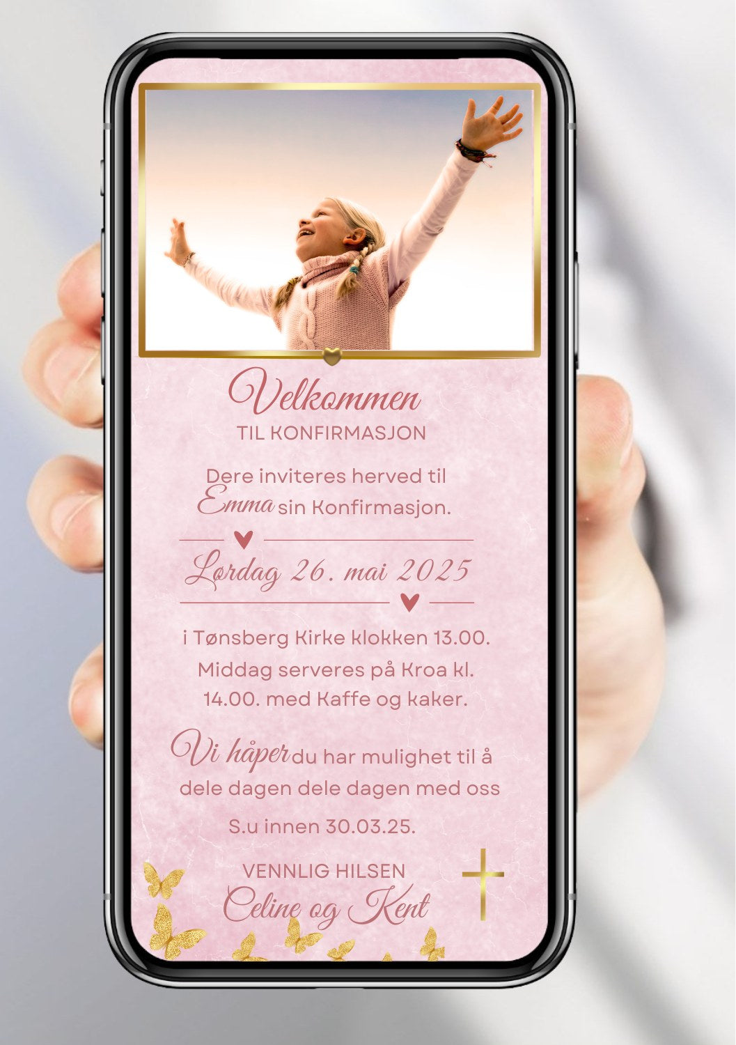 Konfirmasjonsinvitasjon med rosa bakgrunn, bilde øverst, gullkors og håndskrevet skrift