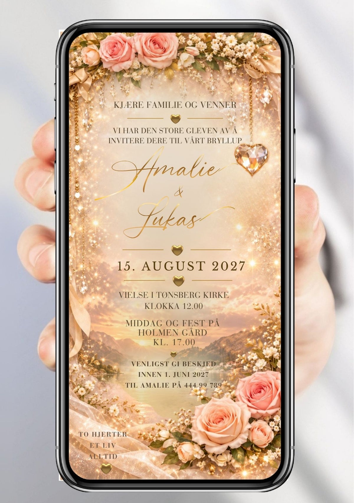 Save the Date med rosa roser og gypsophila øverst og nederst, diamanthjerte, gullhåndskriftnavn, bryllupsdato og sted på gyllen/beige bakgrunn med glitter